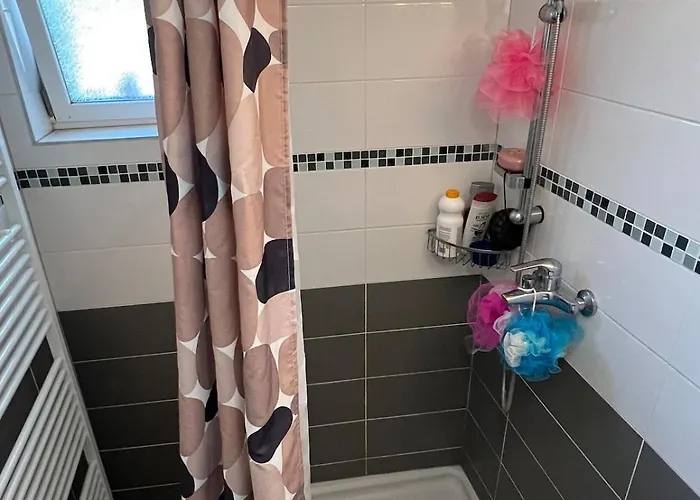 Private 1-bedroom In Centre アパート デュドランジュ